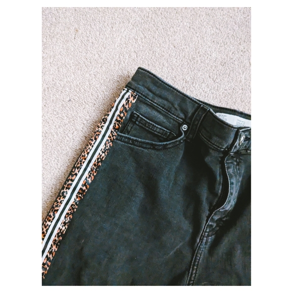 Skinny jeans with side stripe detail - Picture 4 of 4